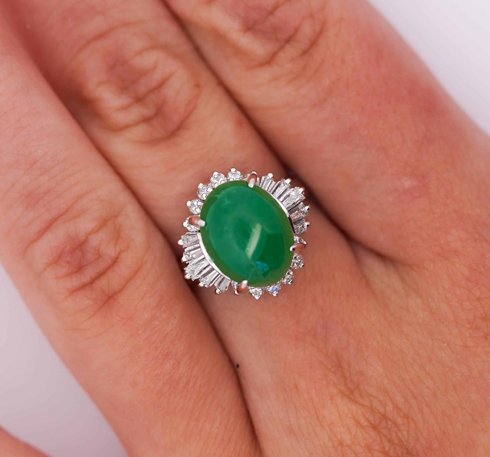 Certified 5.16 Carat Fei Cui Type A Jadeite Jade and Diamond Cocktail Ring For Sale 1