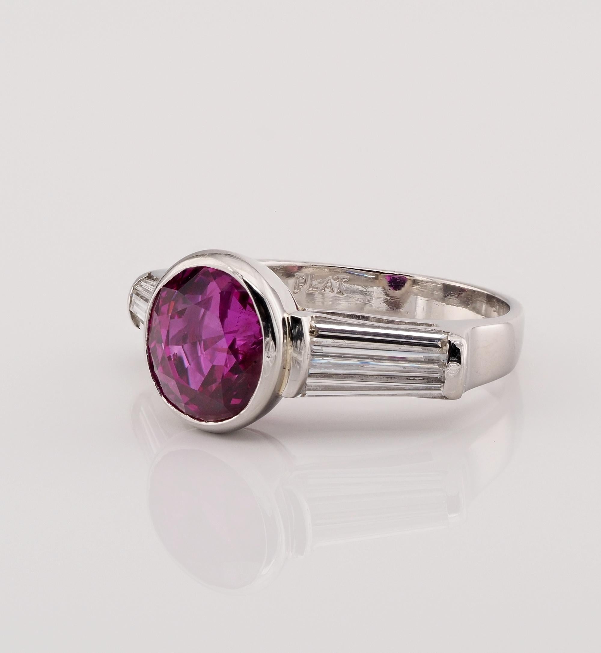 Certified 5.22 Ct Burma No heat Pink Sapphire Diamond Platinum Ring In Excellent Condition For Sale In Napoli, IT