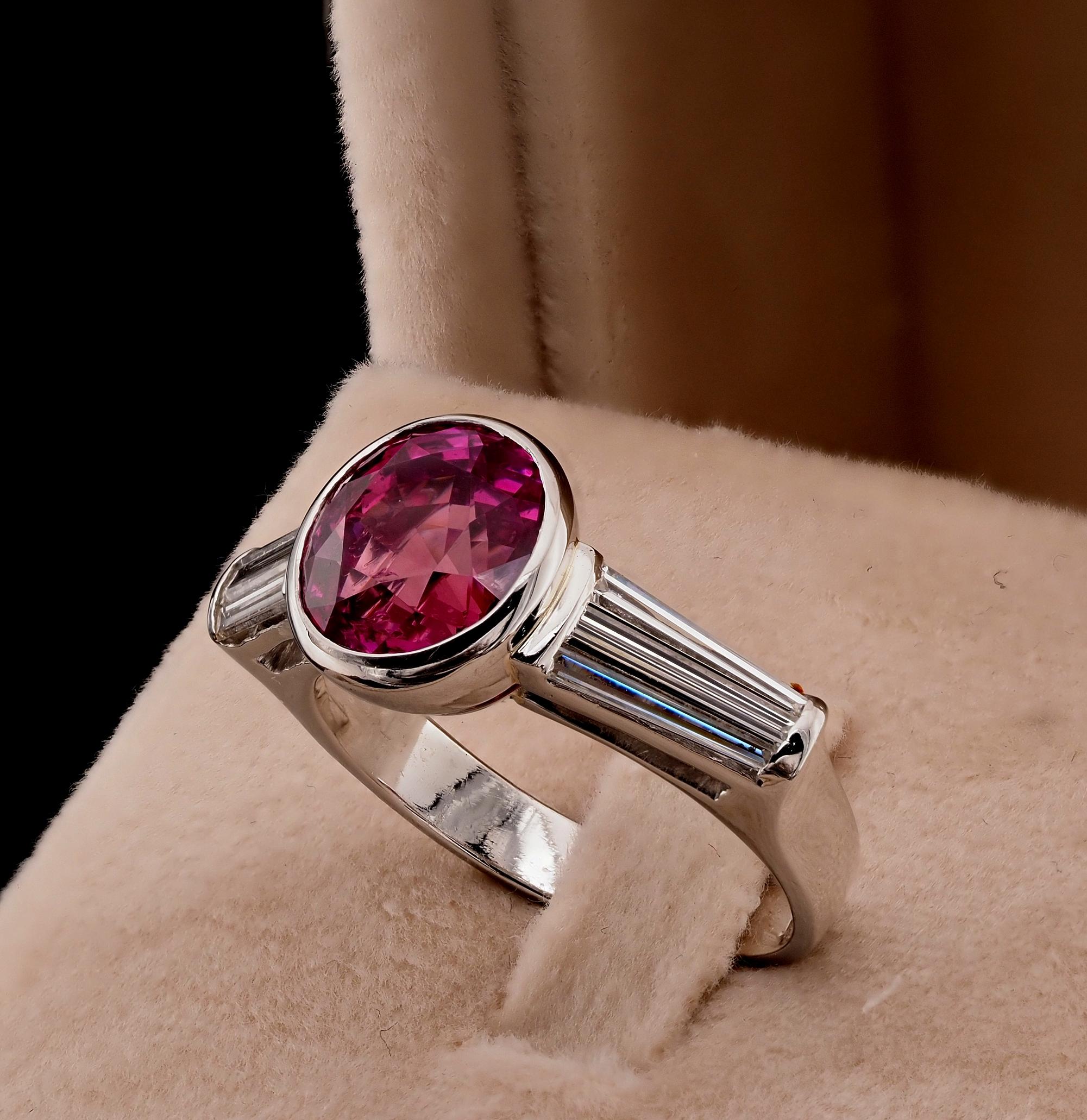 Women's or Men's Certified 5.22 Ct Burma No heat Pink Sapphire Diamond Platinum Ring For Sale