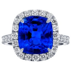 Certified 5.24 Carat Ceylon Sapphire and Diamond Ring