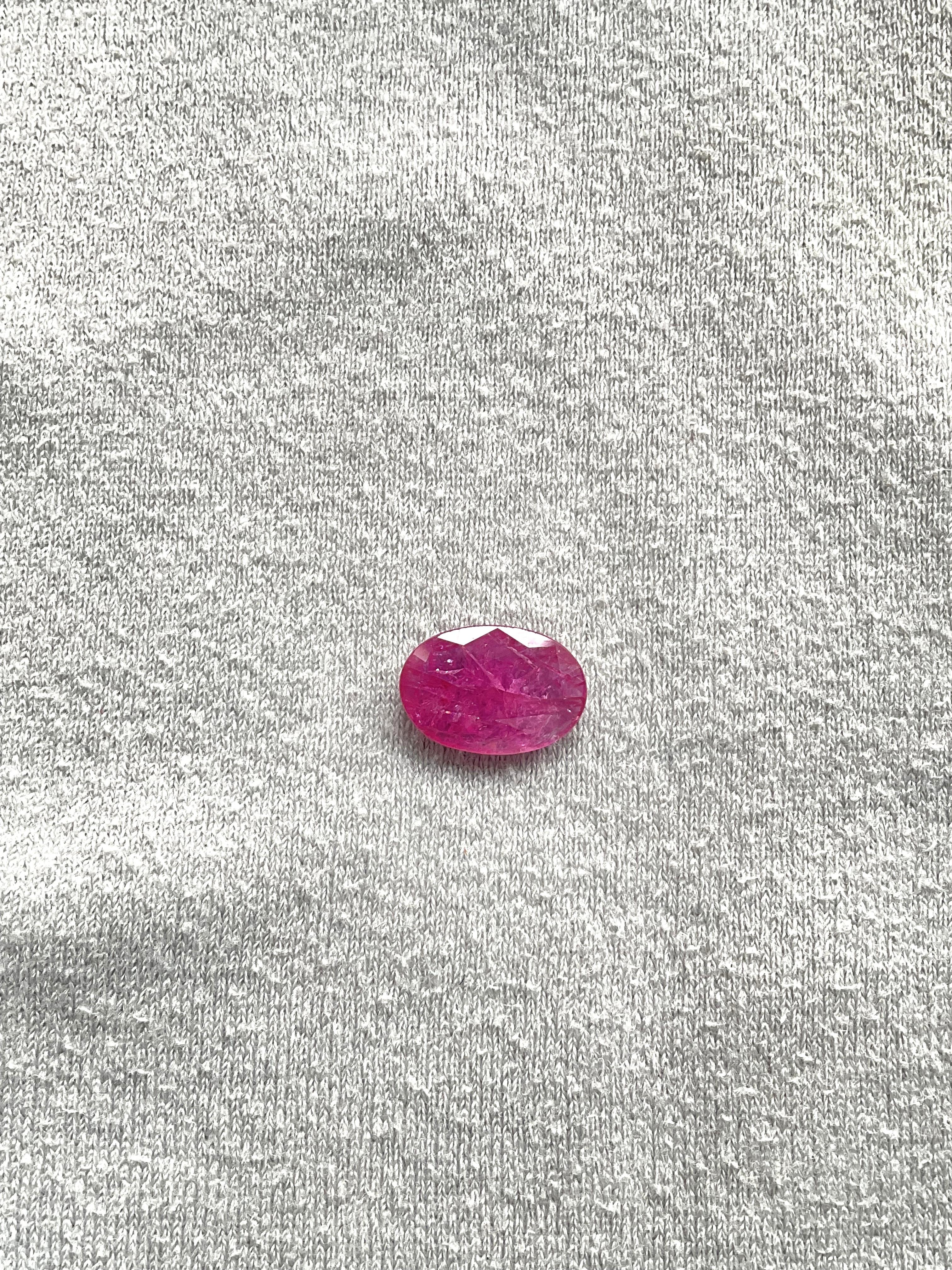 Art Deco Certified 5.27 Carats Mozambique Ruby Oval Faceted Cutstone No Heat Natural Gem For Sale