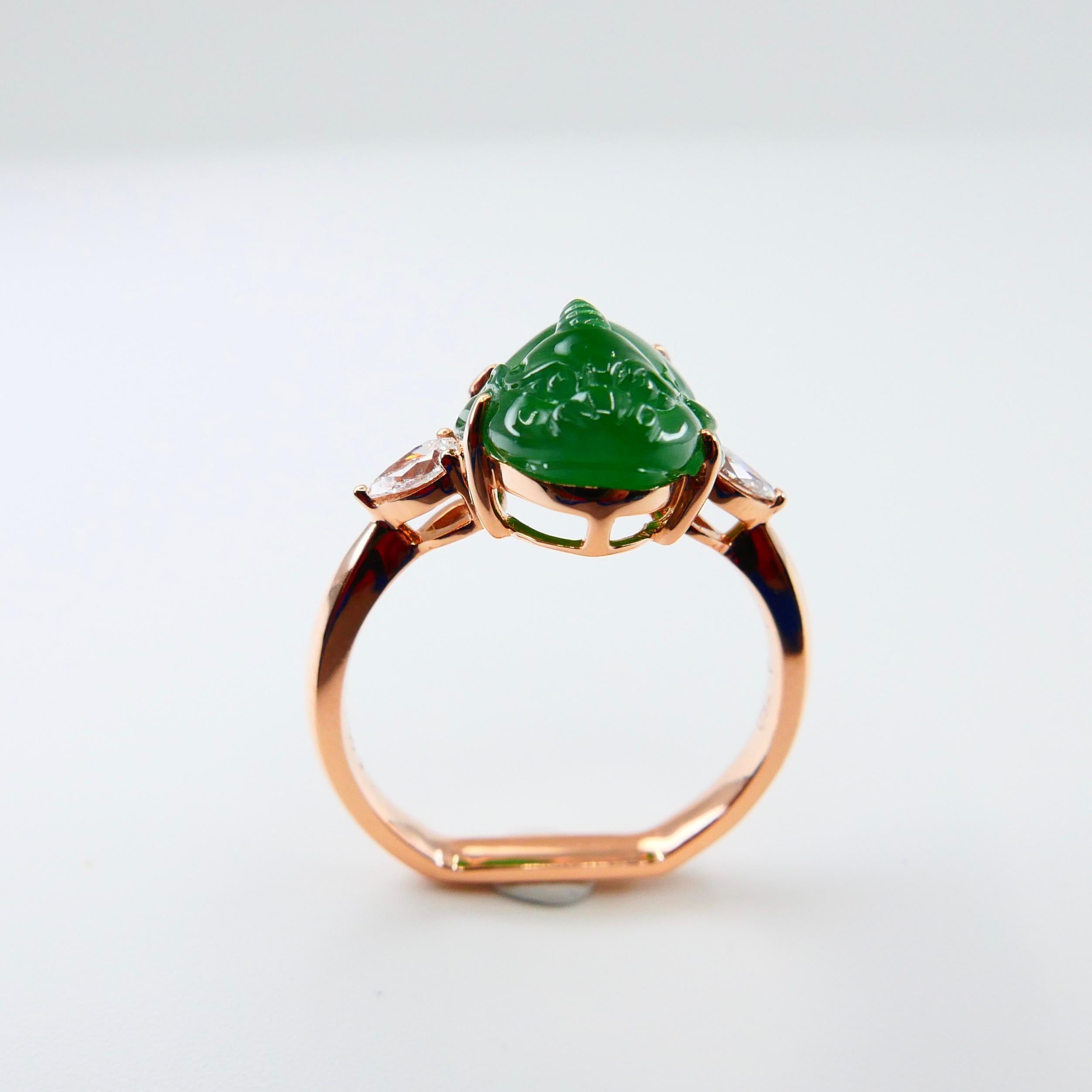 Certified 5.29 Carat Type A Jade and Diamond Cocktail Ring, Best Imperial Green In New Condition In Hong Kong, HK