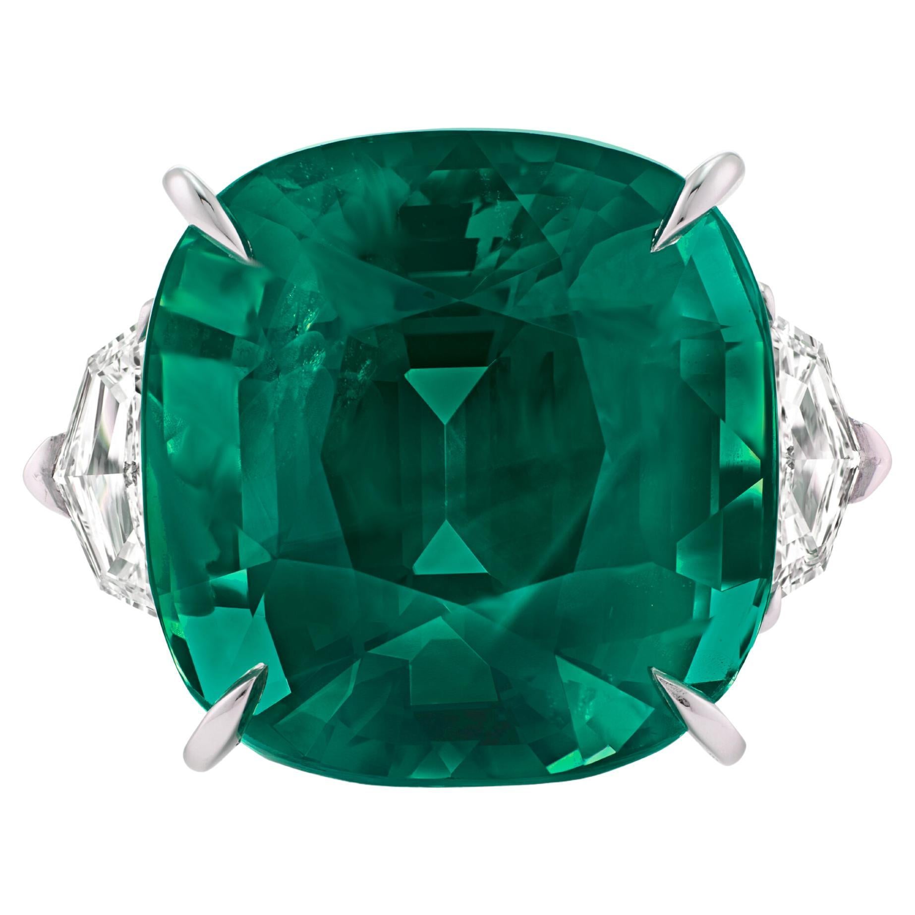 Certified 5.39 Carat Natural Green COLOMBIAN Emerald Ring