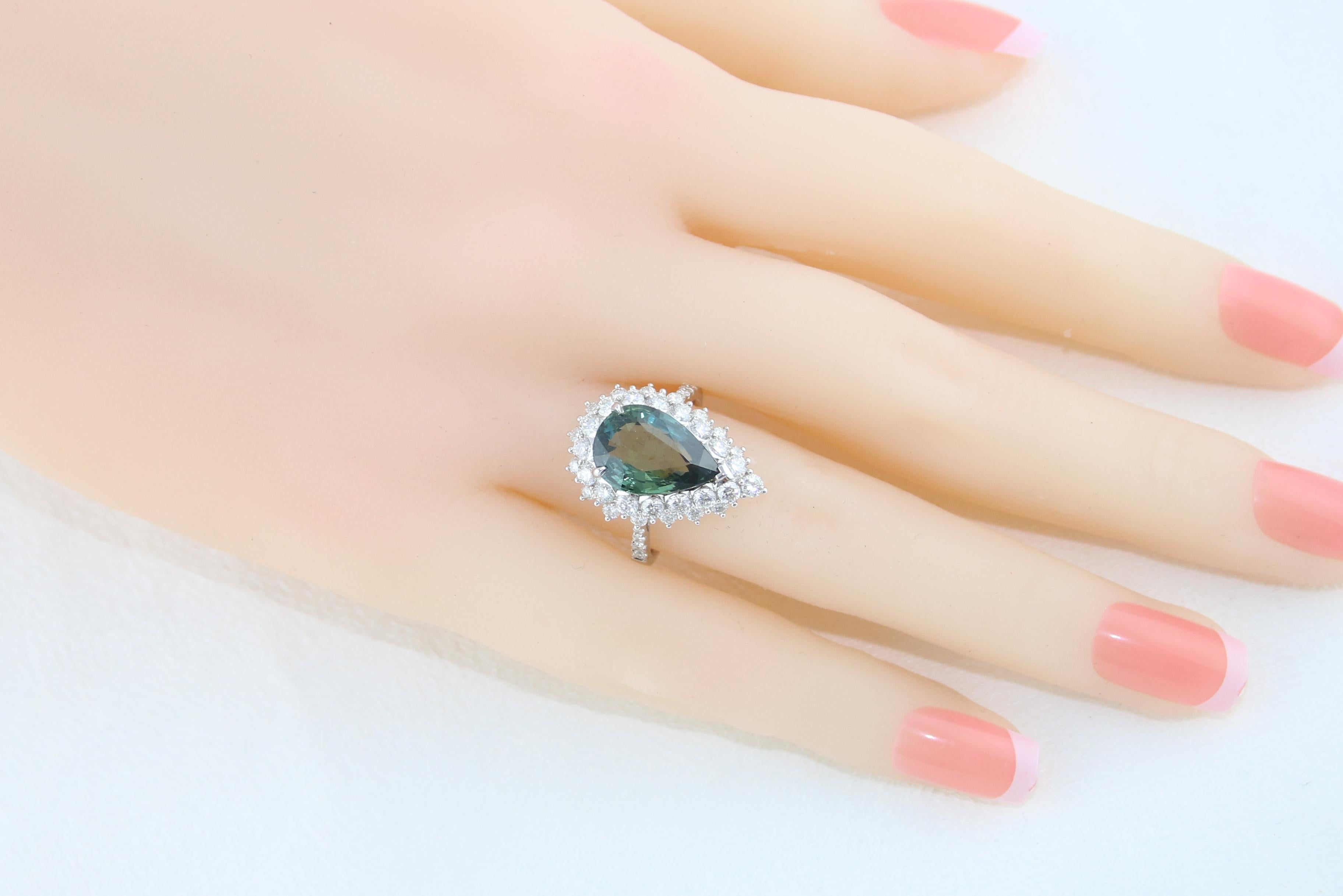 Certified 5.40 Carat No Heat Greenish Blue Sapphire Diamond Gold Ring For Sale 3