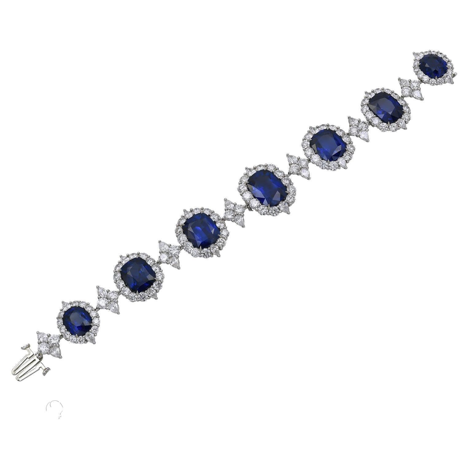 Spectra Fine Jewelry Certified Sapphire Diamond Bracelet For Sale at