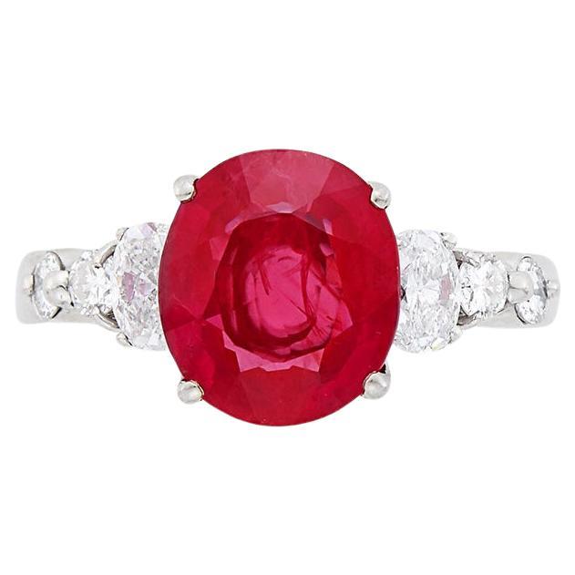 Certified 5.48 Carat Vietnamese Ruby Diamond Platinum Ring For Sale