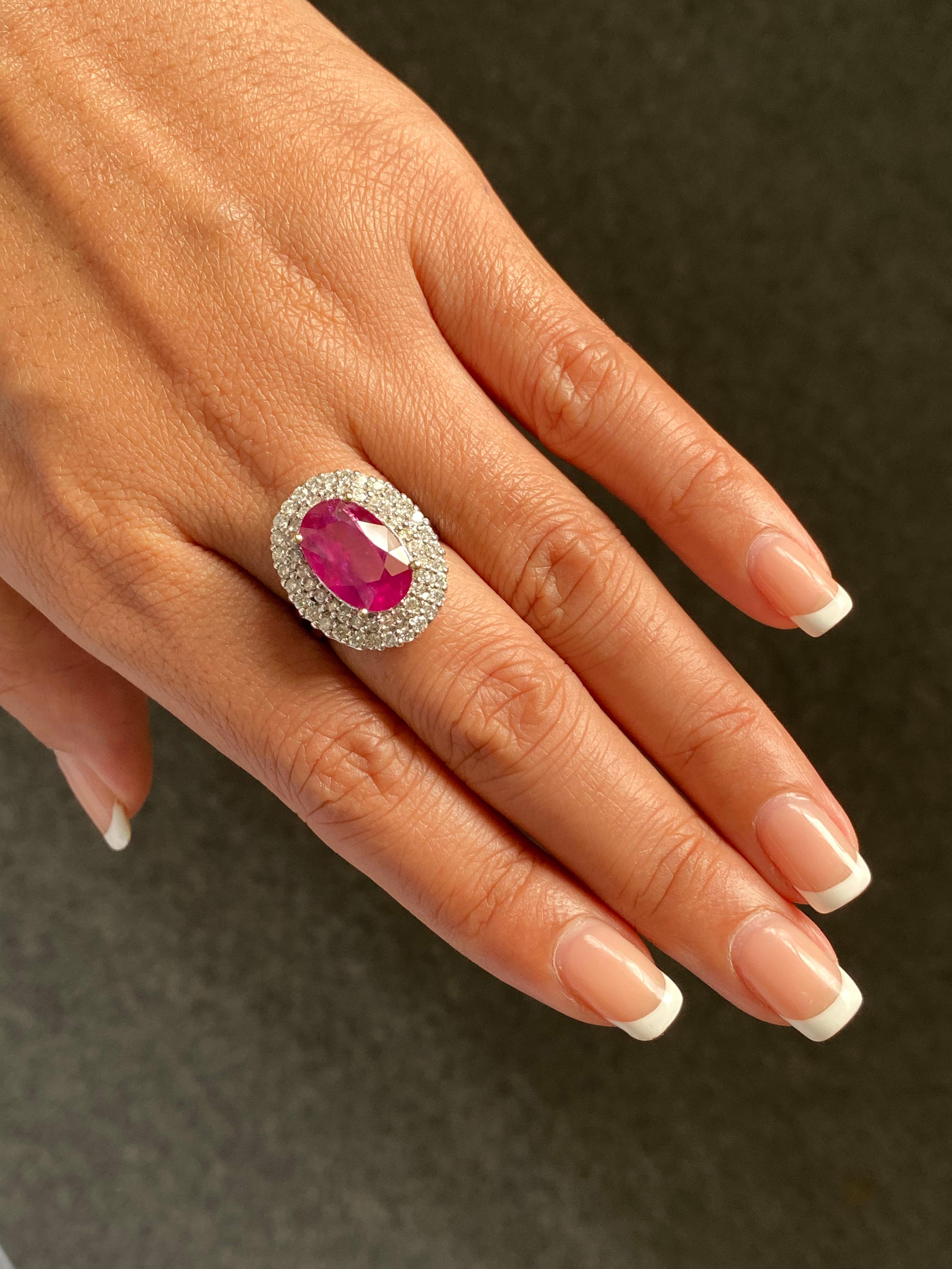 Certified 5.59 Carat Ruby and Diamond Cocktail Engagement Ring In New Condition In Bangkok, Thailand