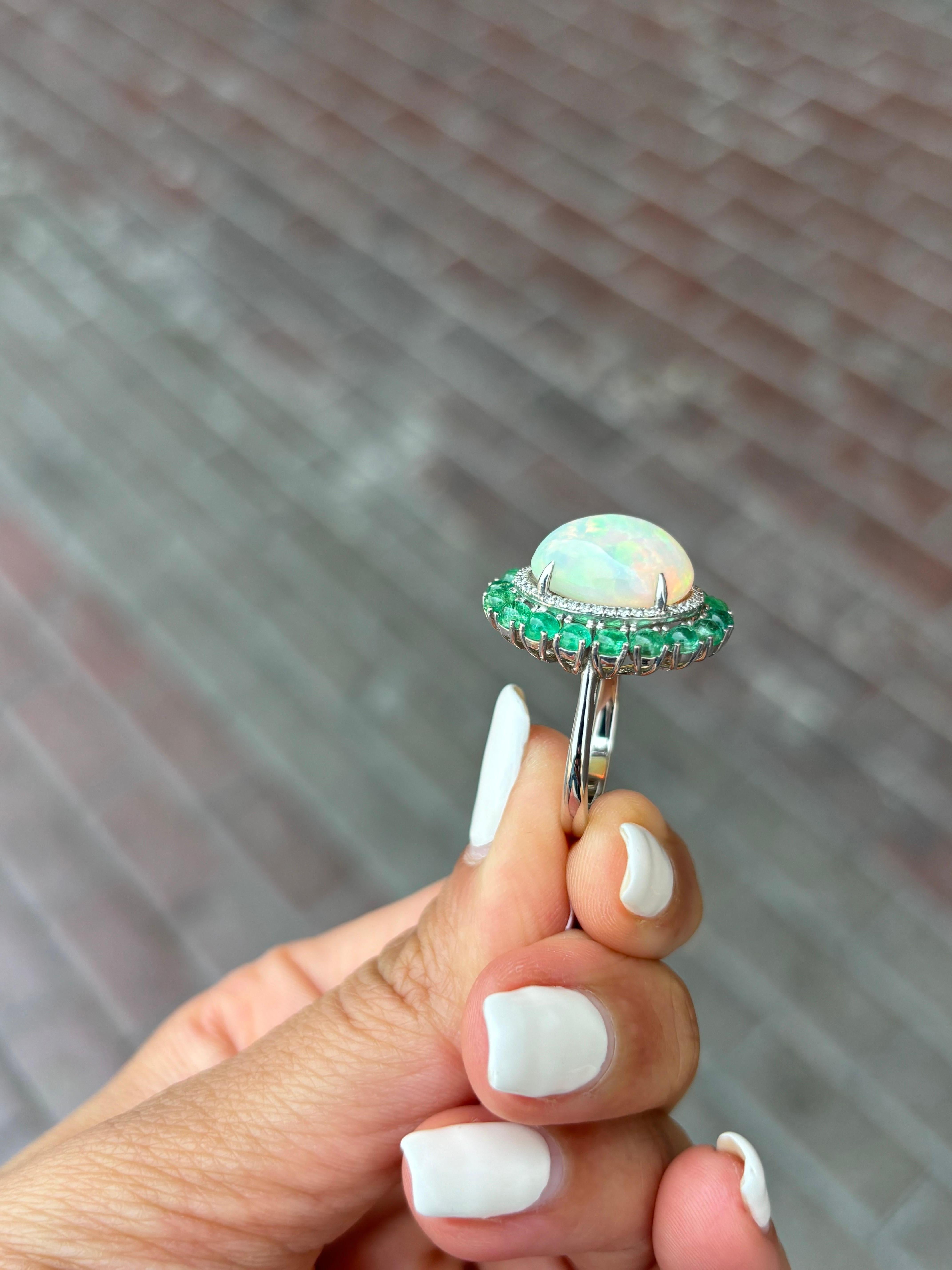 Women's Certified 5.64 Carat Cabochon Opal and Emerald Cocktail Ring For Sale