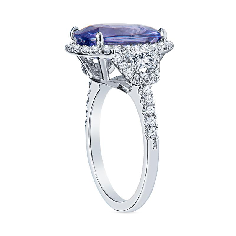Certified 5.68 Cushion Cut Natural Violet Sapphire & Diamond Cocktail Ring In New Condition For Sale In Houston, TX