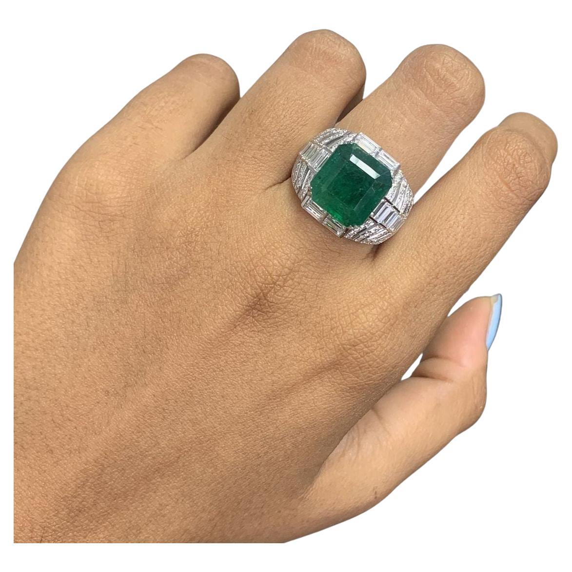 Modern Certified 5.74 Carat Zambian Green Emerald Diamond Ring  For Sale