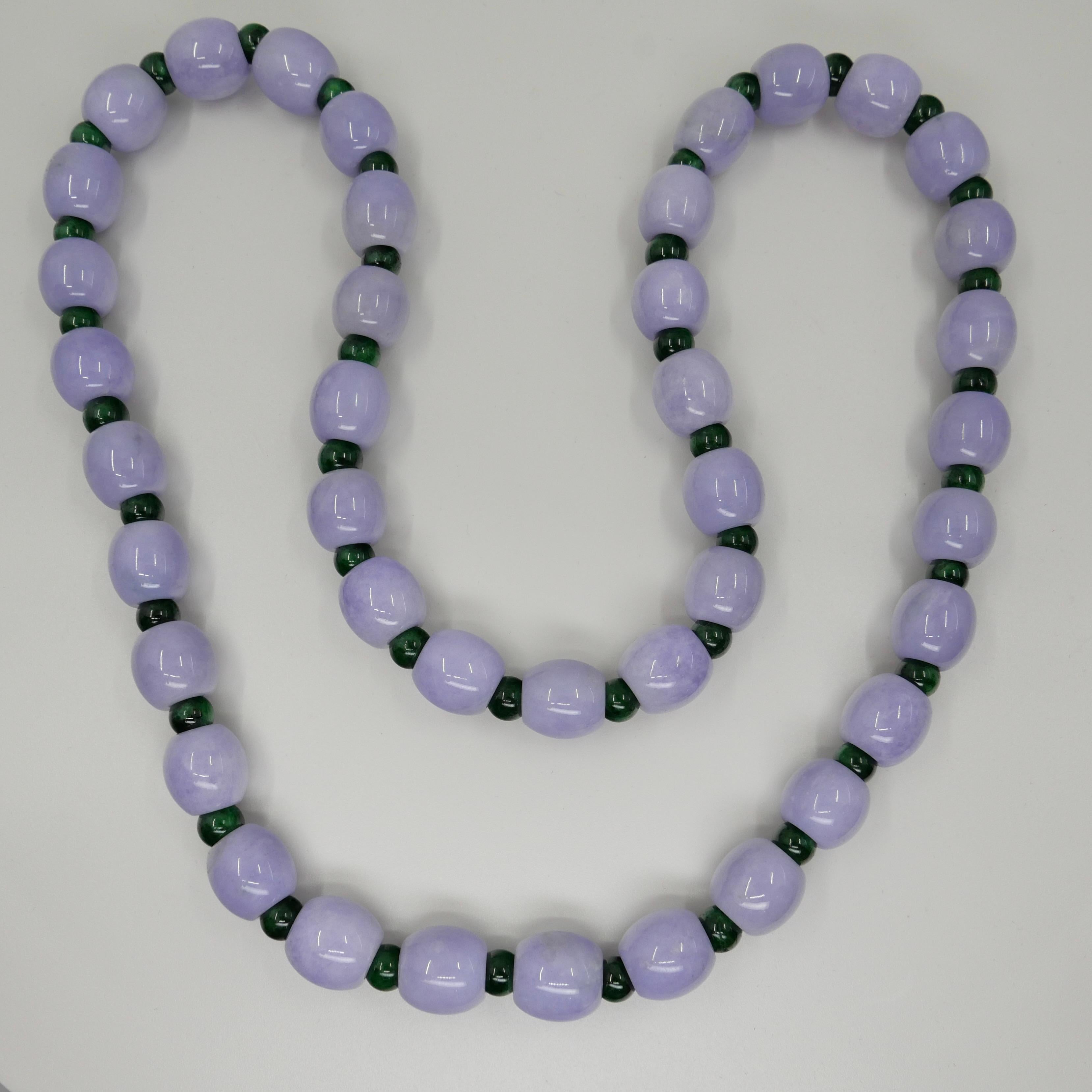 Certified 577 CTW Lavender Intense Green Jade Lotus Seed Necklace, Substantial In New Condition For Sale In Hong Kong, HK