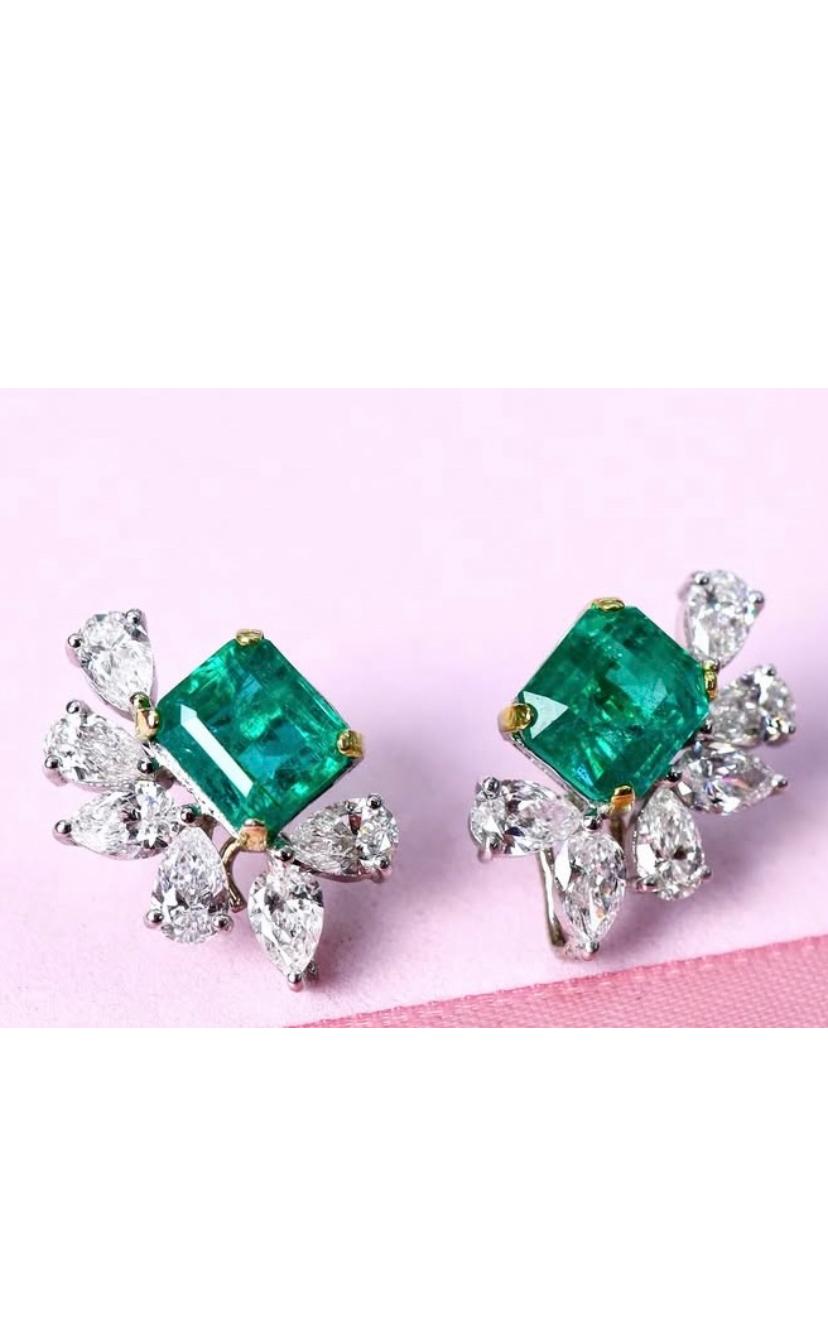 Mixed Cut Certified 6.00 Carat Zambian Emeralds 3.70 Carat Diamonds 18K Gold Earrings For Sale