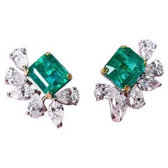 Certified 6.00 Carat Zambian Emeralds 3.70 Carat Diamonds 18K Gold Earrings