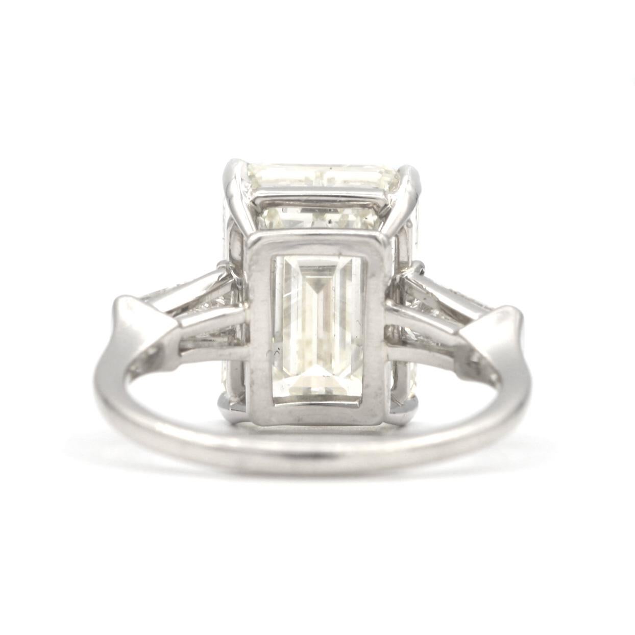 Emerald Cut Certified 6.02 Carat Emerald Diamond Engagement Ring For Sale