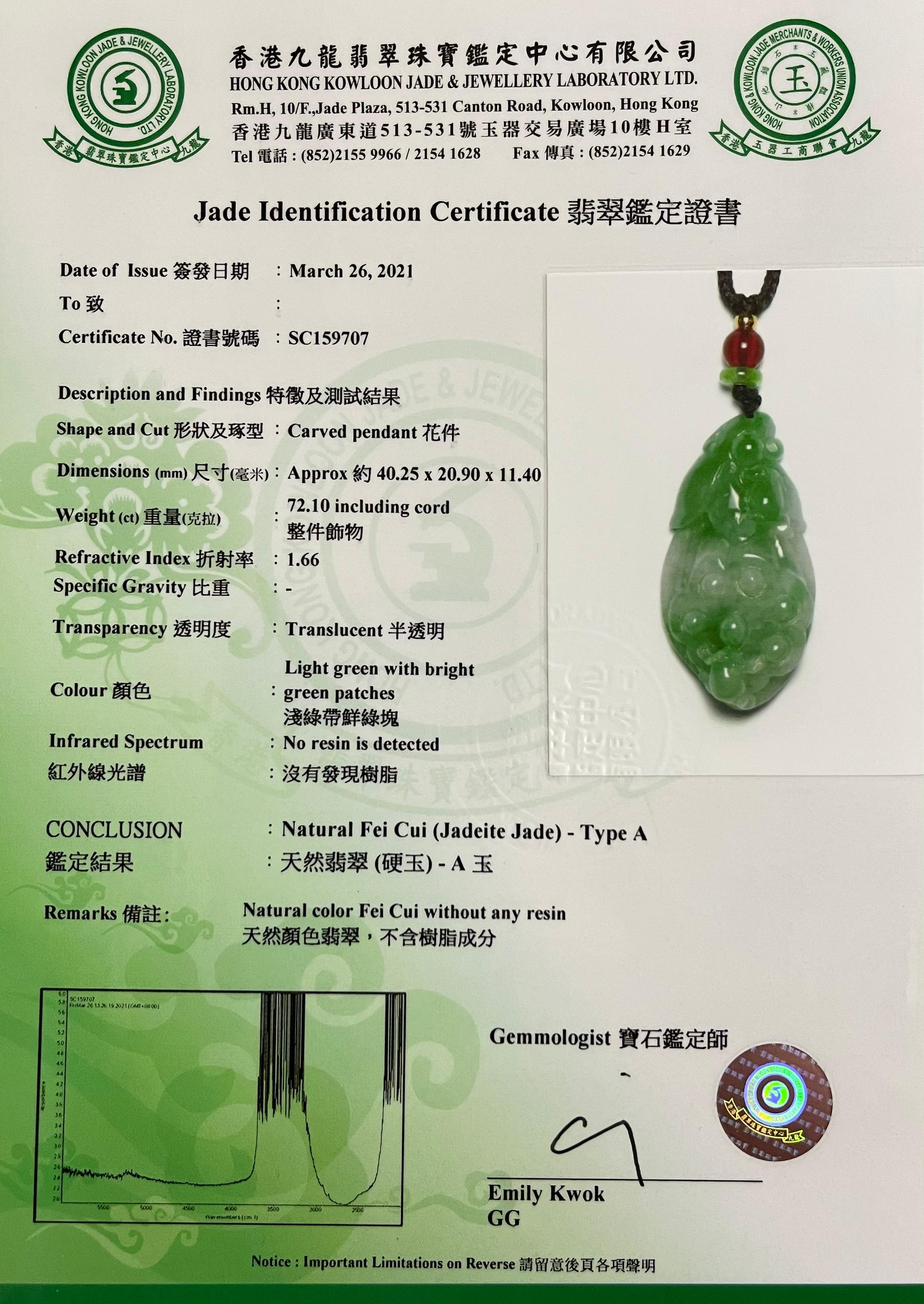 Certified 61.25 Cts Natural Apple Green Jadeite Jade Pendant Drop Necklace For Sale 8