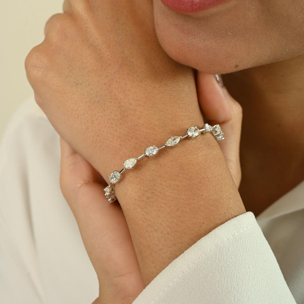 Pulsera de tenis con diamantes certificados de 6,13 quilates Regalo para mamá en oro blanco de 18 quilates Corte mixto en venta