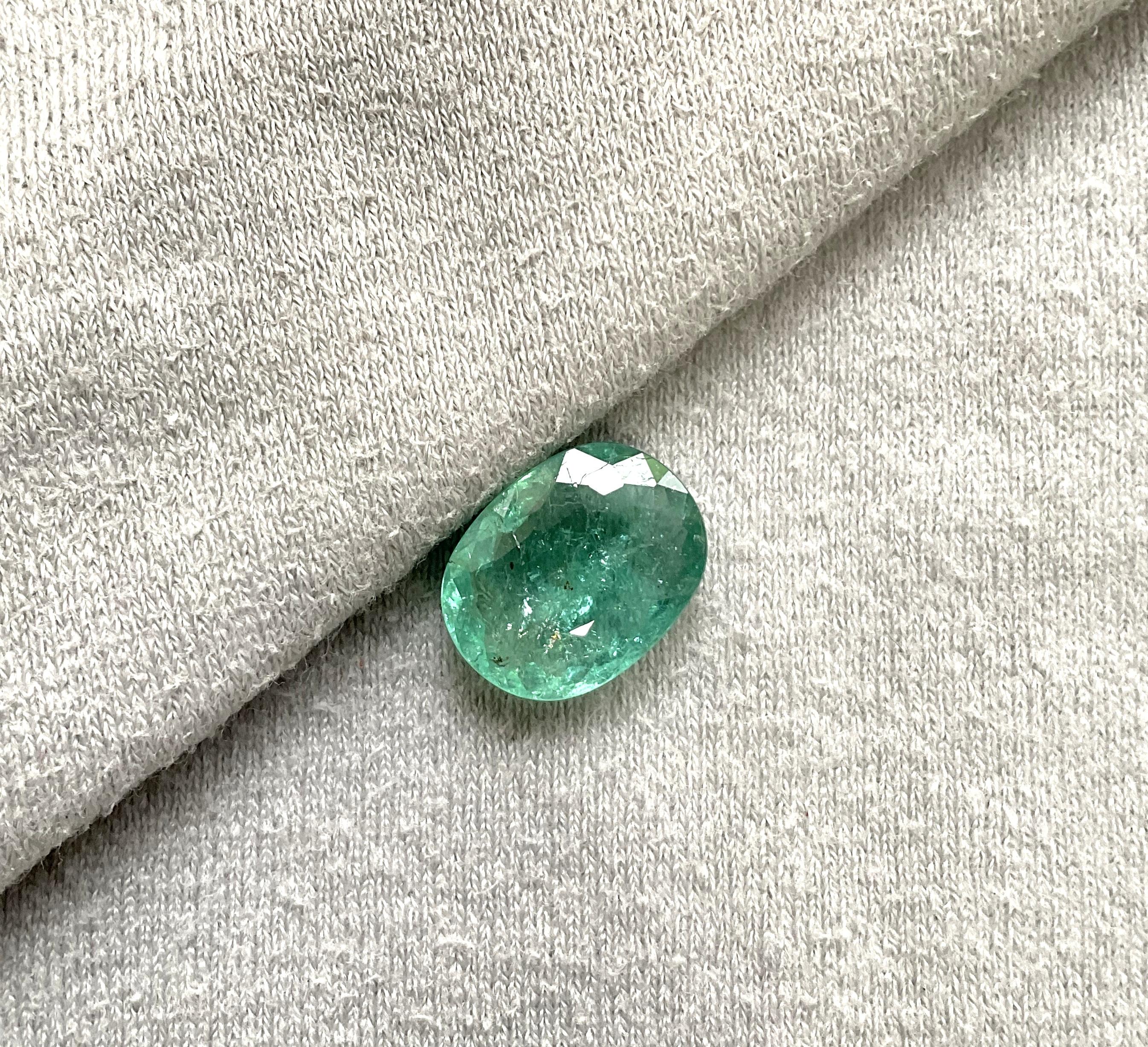 Certified 6.15 Carats Blue Paraiba Tourmaline Oval Cut Stone for Fine Jewelry In New Condition For Sale In Jaipur, RJ