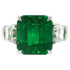 Certified 6.49 ct Colombian Muzo Emerald Classic Engagement Ring