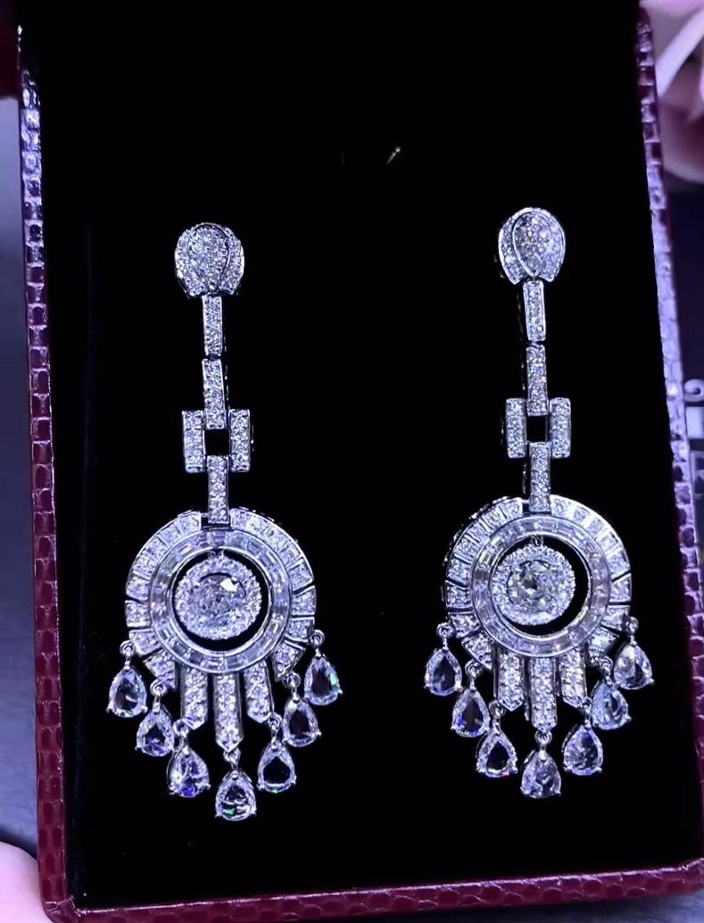 Certified 6.57 Carats Diamonds 18K Gold Art Decó Earrings  In New Condition For Sale In Massafra, IT