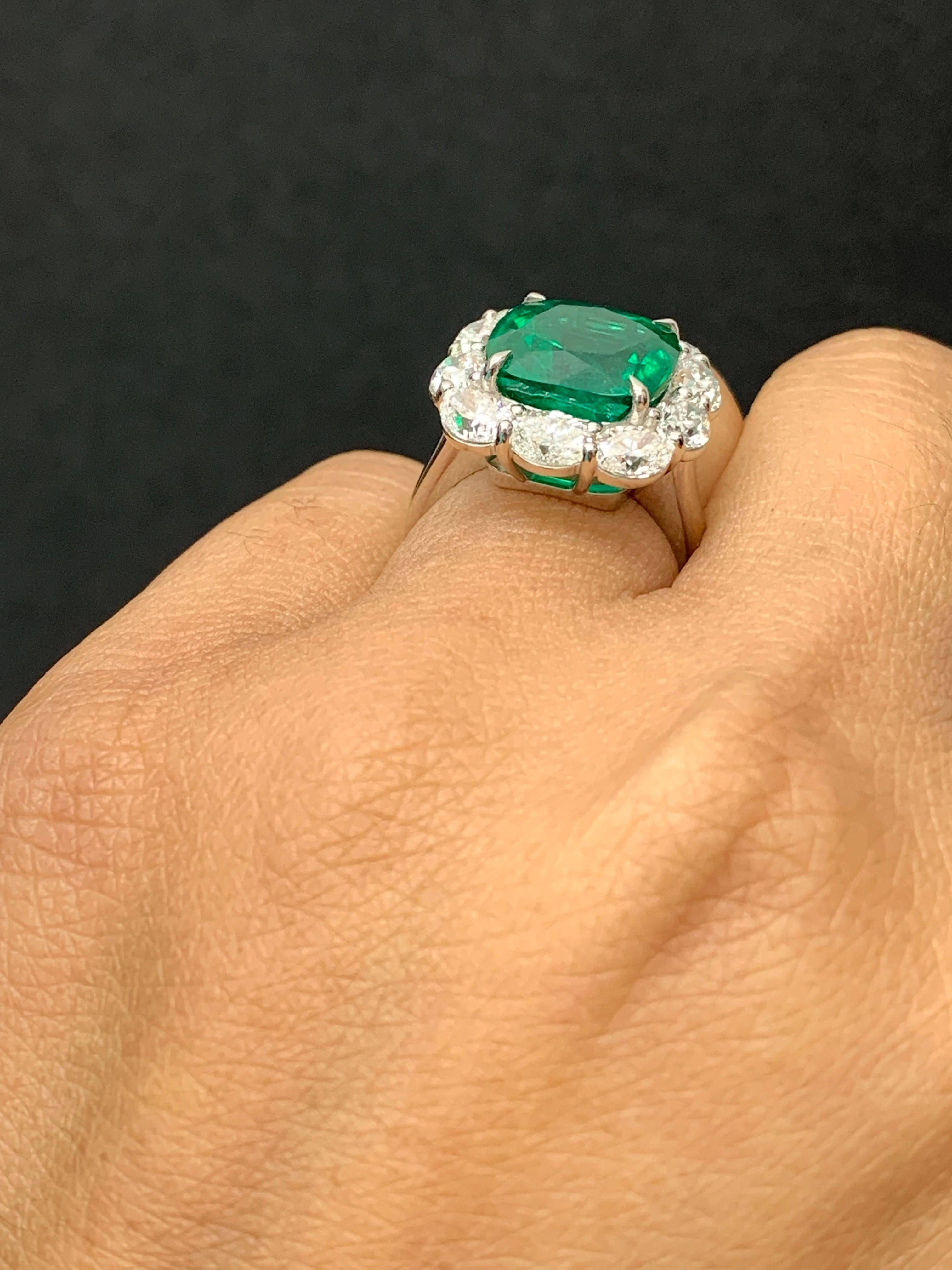 Certified 6.58 Carat Cushion Cut Emerald Diamond Ring in Platinum For Sale 2