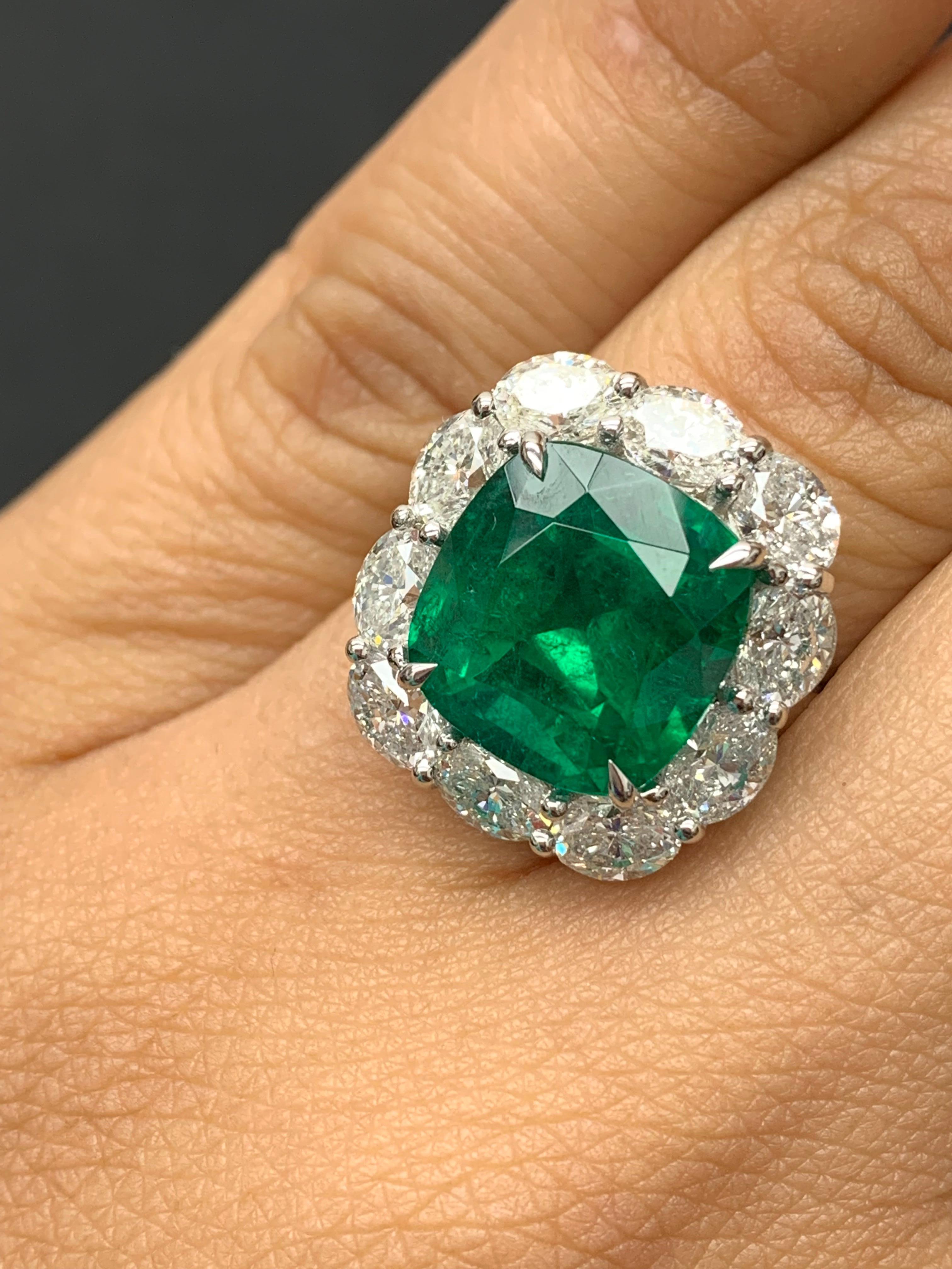Certified 6.58 Carat Cushion Cut Emerald Diamond Ring in Platinum For Sale 3