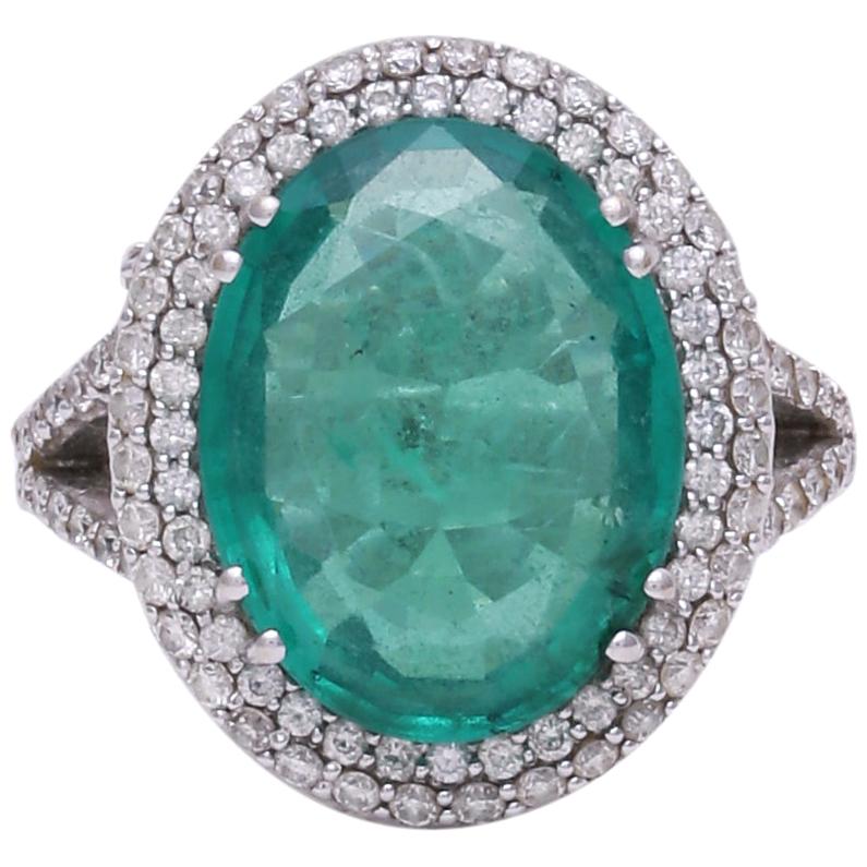 Certified 6.66 Carat Zambian Emerald Oval Halo Ring with Diamonds in 18K Gold For Sale