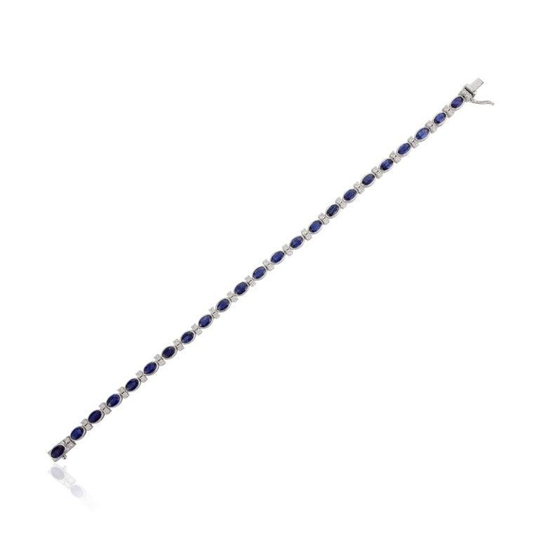 Bracciale tennis certificato con zaffiro blu e diamanti da 6,82 carati in oro bianco 18 carati In condizioni Nuovo in vendita a New York, NY