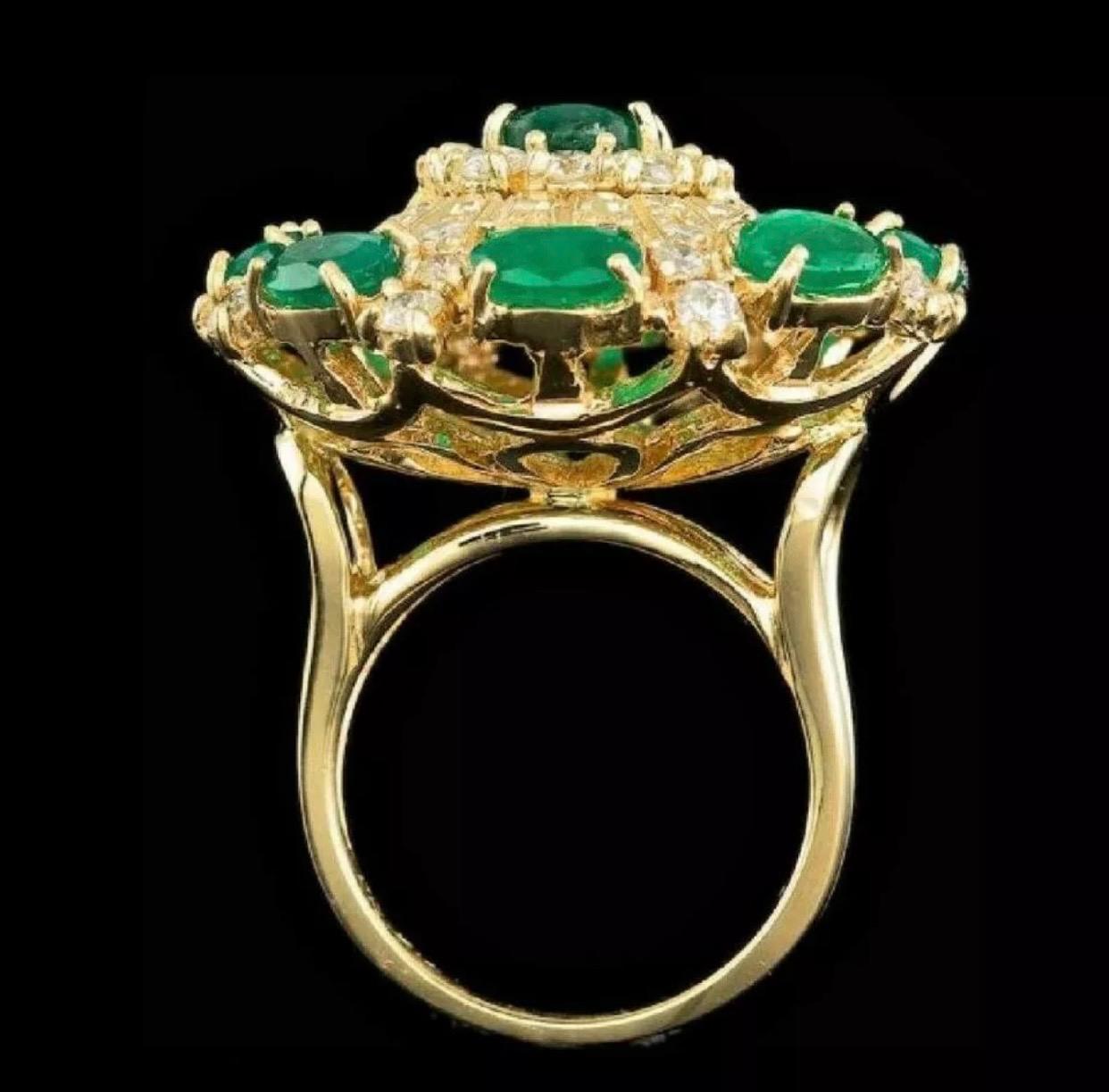 Oval Cut Certified 6.86 Carat Emerald and Diamond Ballerina Cocktail Ring For Sale