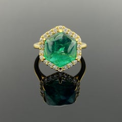 Anello Cocktail con smeraldo certificato da 6,88 carati e diamante da 0,48 carati in oro 18 carati