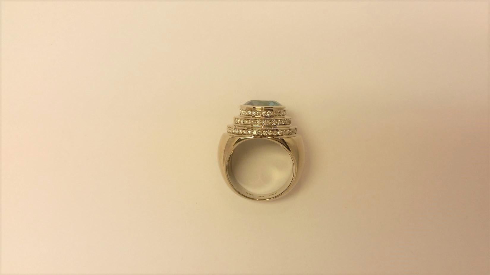 Certified 6.96 Carat Zircon Diamond Cocktail Ring In New Condition In Hamburg, DE