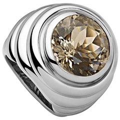 Anello cocktail di quarzo fumé certificato da 7,03 carati