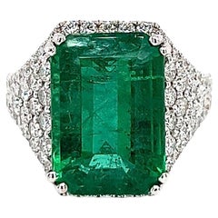 Certified 7.04 Carat Zambian Emerald and 1.5 Carat Diamond Antique Cocktail Ring