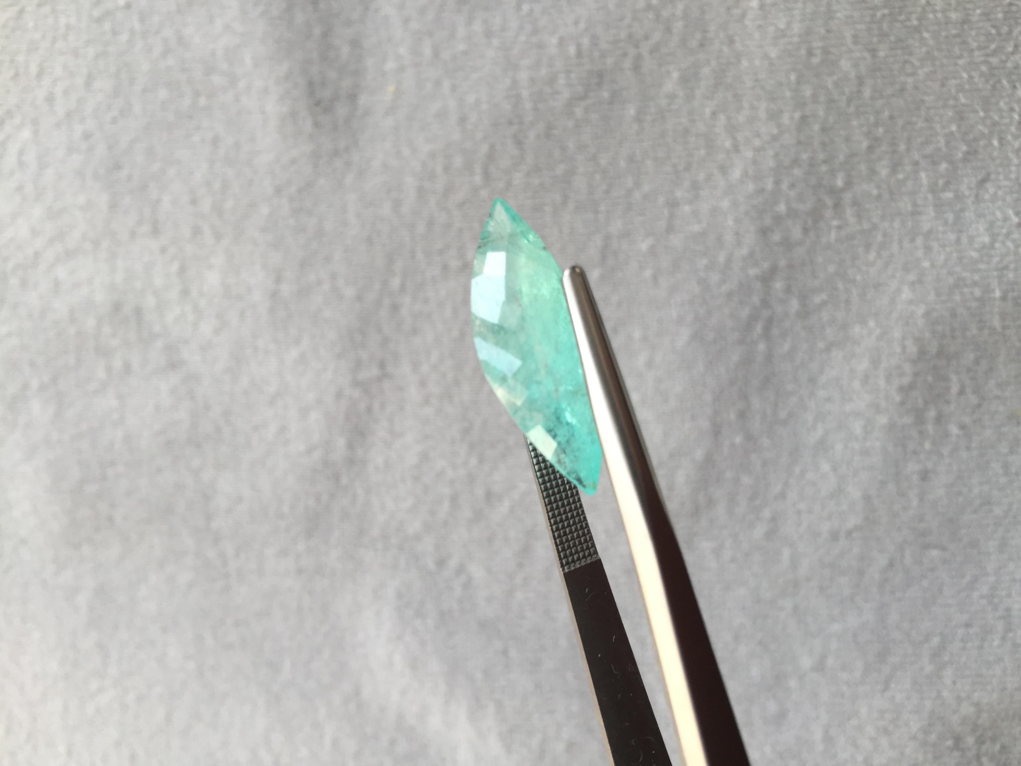 Taille Marquise Certified 7.04 Carats Paraiba Tourmaline Marquise Cut Stone for Fine Jewellery en vente