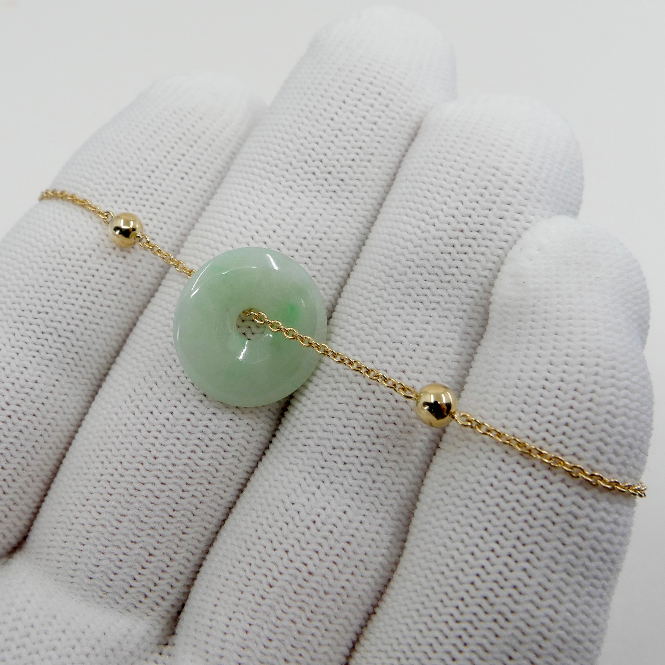 Certified 7.25 Cts Jadeite Jade Bracelet, 18k Yellow Gold, Good Luck Jade In New Condition For Sale In Hong Kong, HK