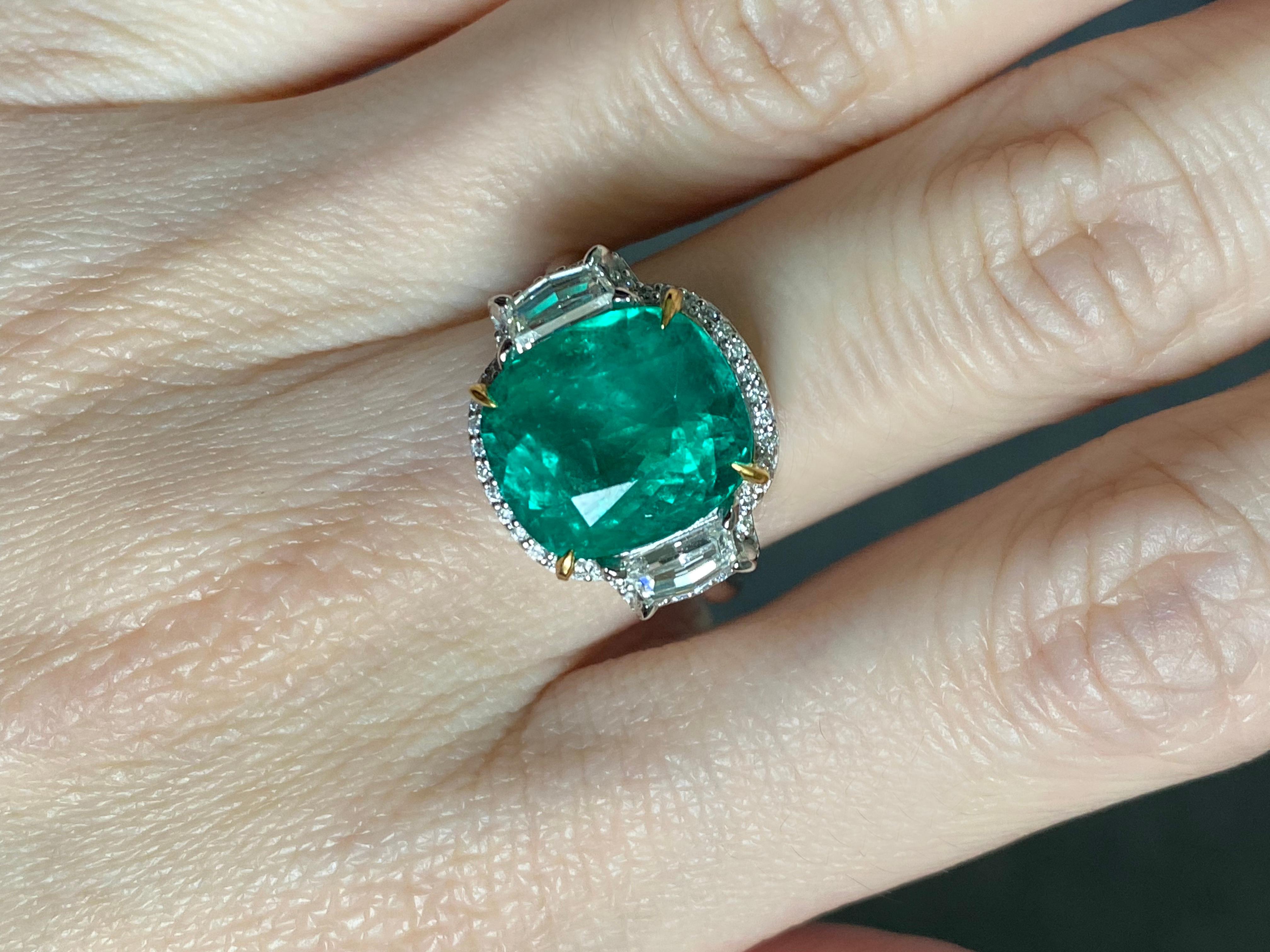 Modern Certified 7.32 Carat Colombian Emerald and Diamond Three Stone Engagement Ring