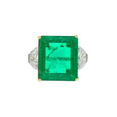Anello Cocktail con smeraldo colombiano e diamanti da 7,43 carati certificati