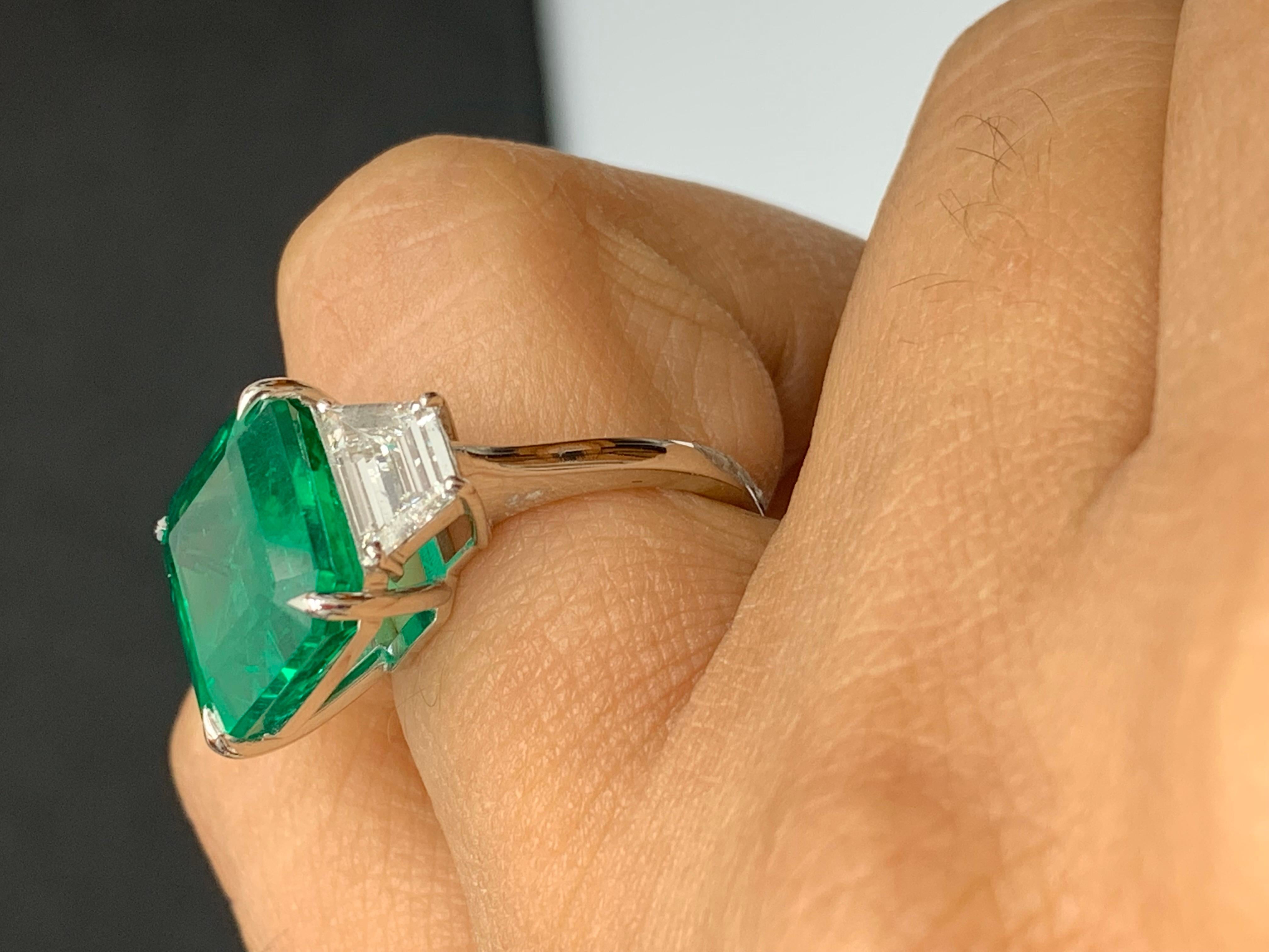 Certified 7.47 Carat Emerald Cut Emerald & Diamond Engagement Ring in Platinum For Sale 3