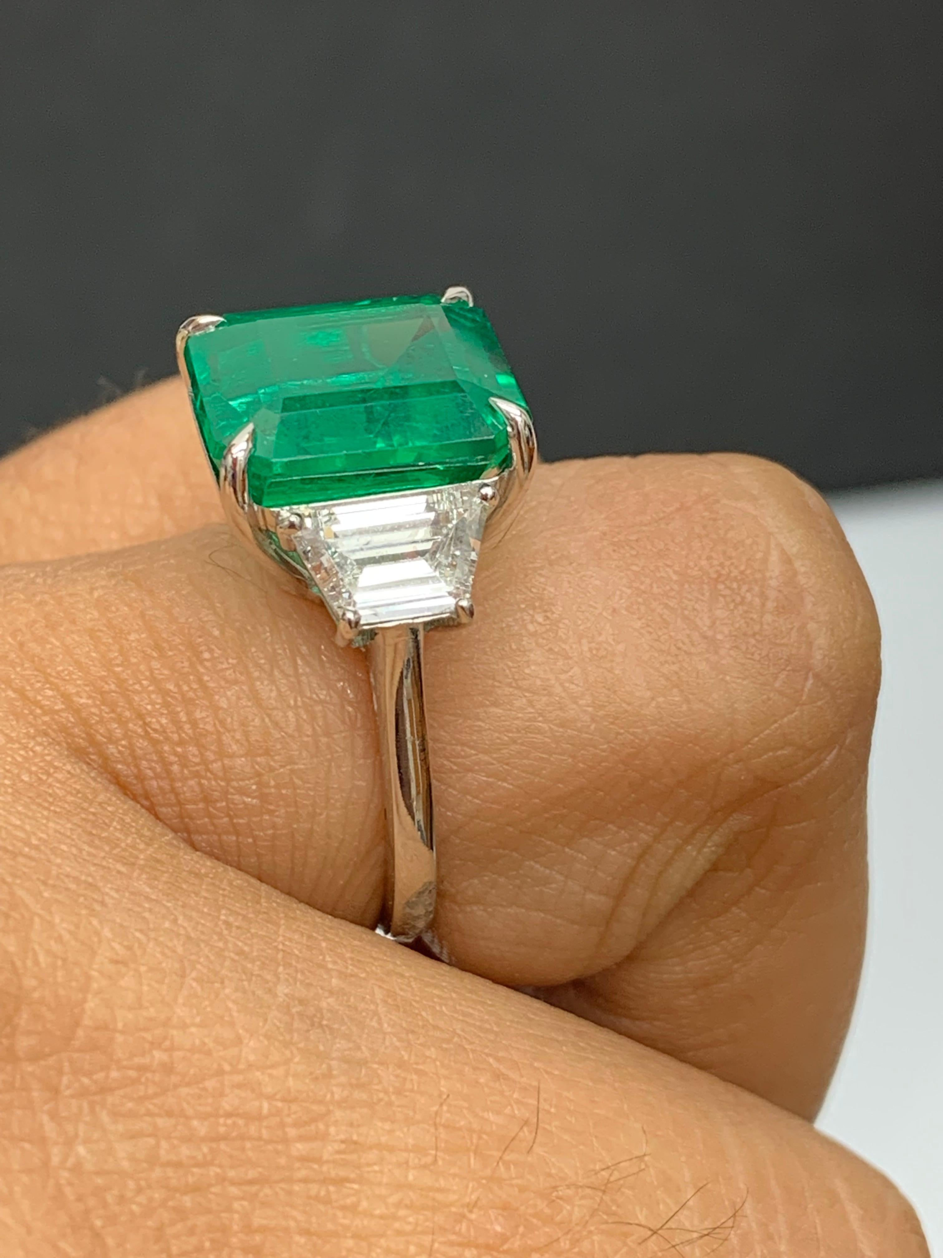 emerald cut emerald ring