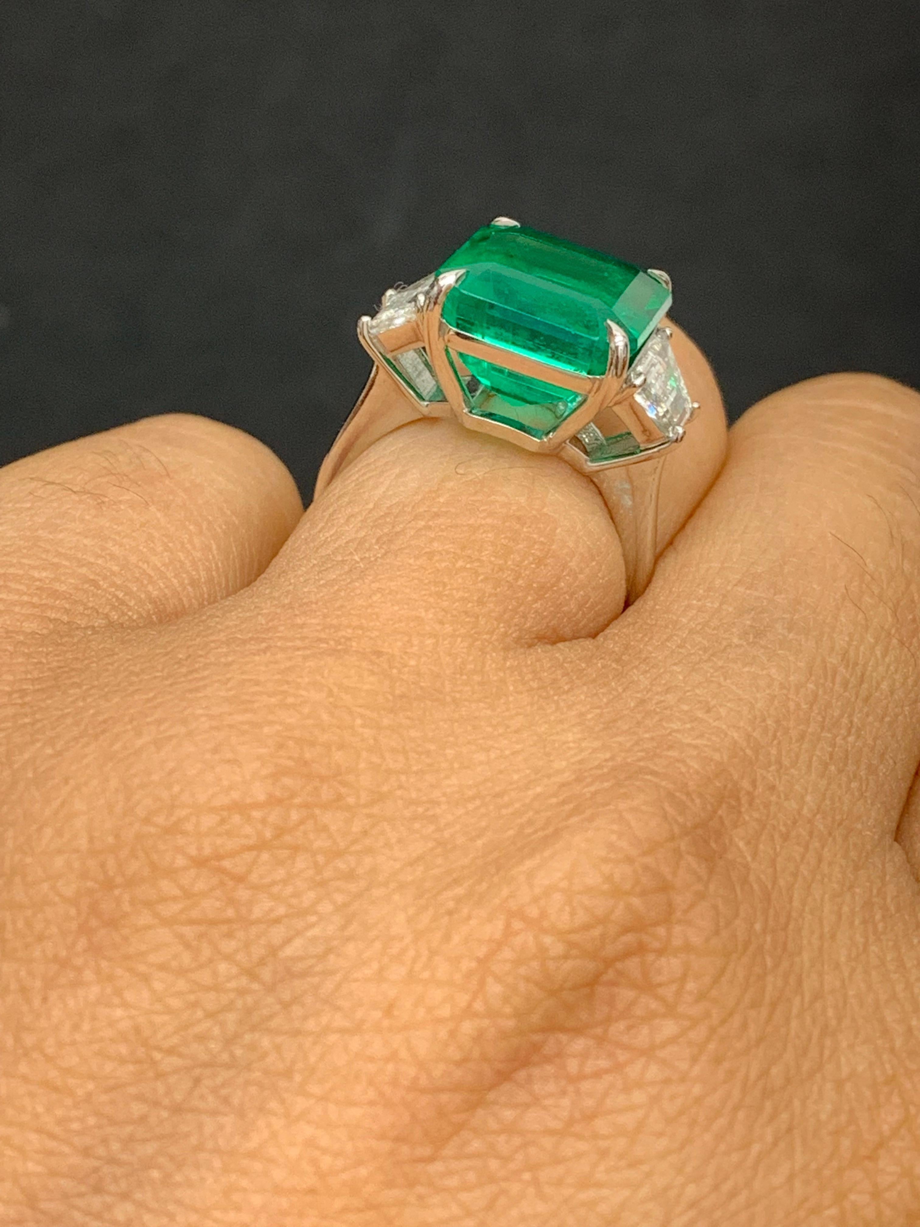 Certified 7.47 Carat Emerald Cut Emerald & Diamond Engagement Ring in Platinum For Sale 2
