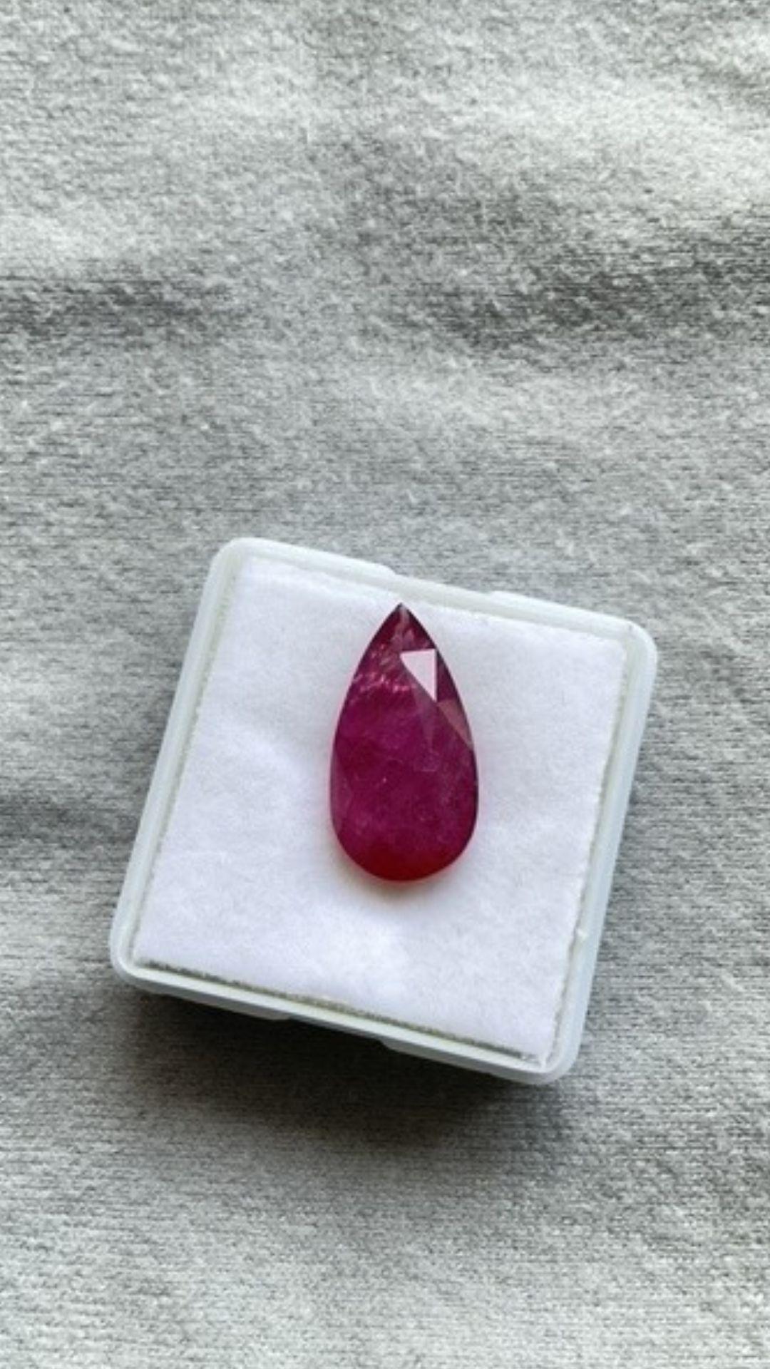 Certified 7.50 Carats Mozambique Ruby Pear Faceted Cutstone No Heat Natural Gem In New Condition For Sale In Jaipur, RJ