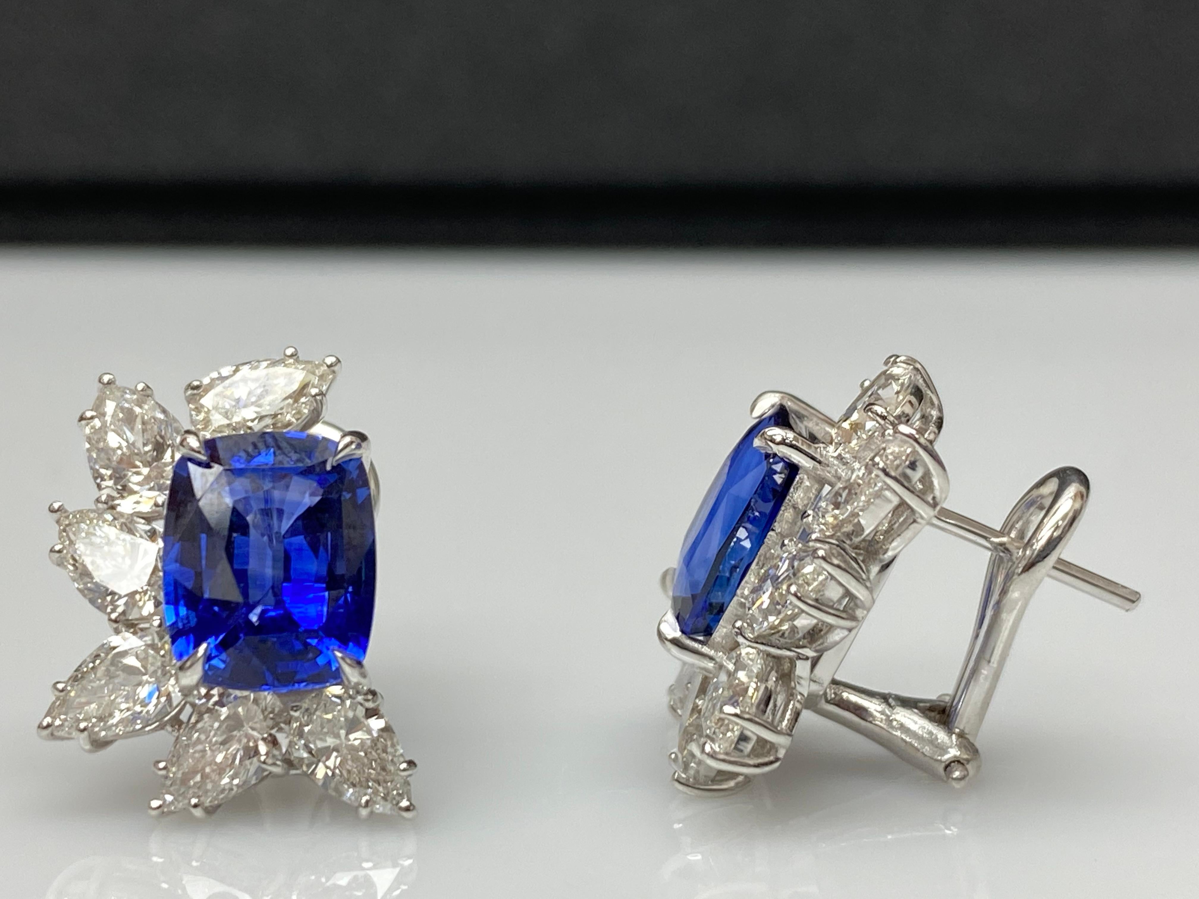 Certified 7.55 Carat Cushion Cut Sapphire Diamond Cluster Earrings in 18K  For Sale 7