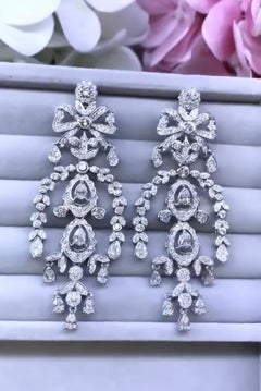 Certified 7.70 Carats Natural Diamonds 18k Gold Earrings