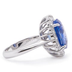 Certified 7.74 Carat Sapphire & 1.15 Carat White Diamond PT 900 Solitaire Ring