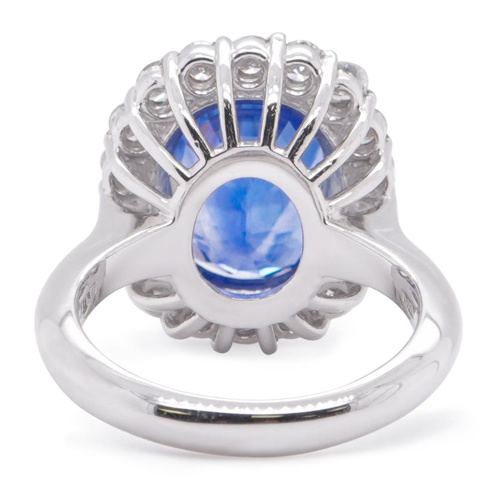 Art Nouveau Certified 7.74 Carat Sapphire & 1.15 Carat White Diamond PT 900 Solitaire Ring