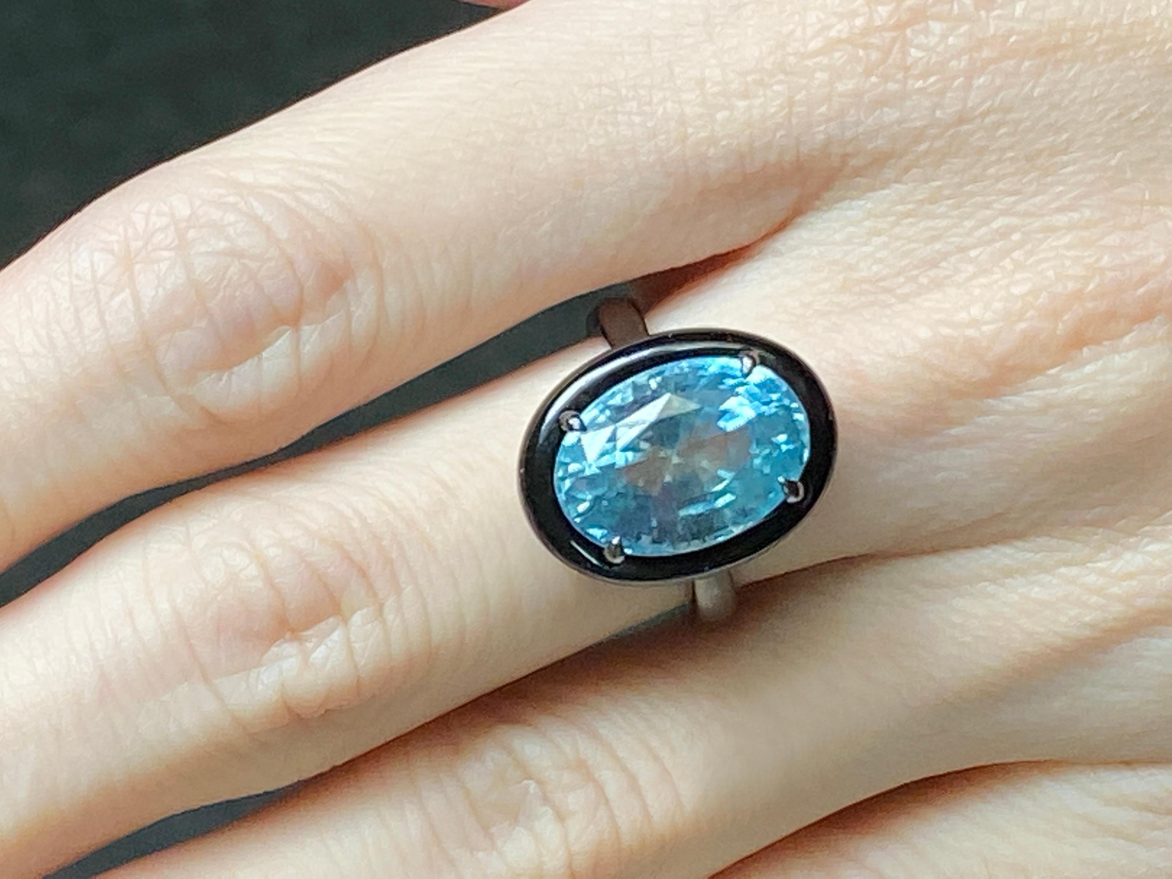 Cocktail-Ring-Set aus zertifiziertem 7,76 Aquamarin und schwarzem Onyx I8K Schwarzgold im Angebot 3