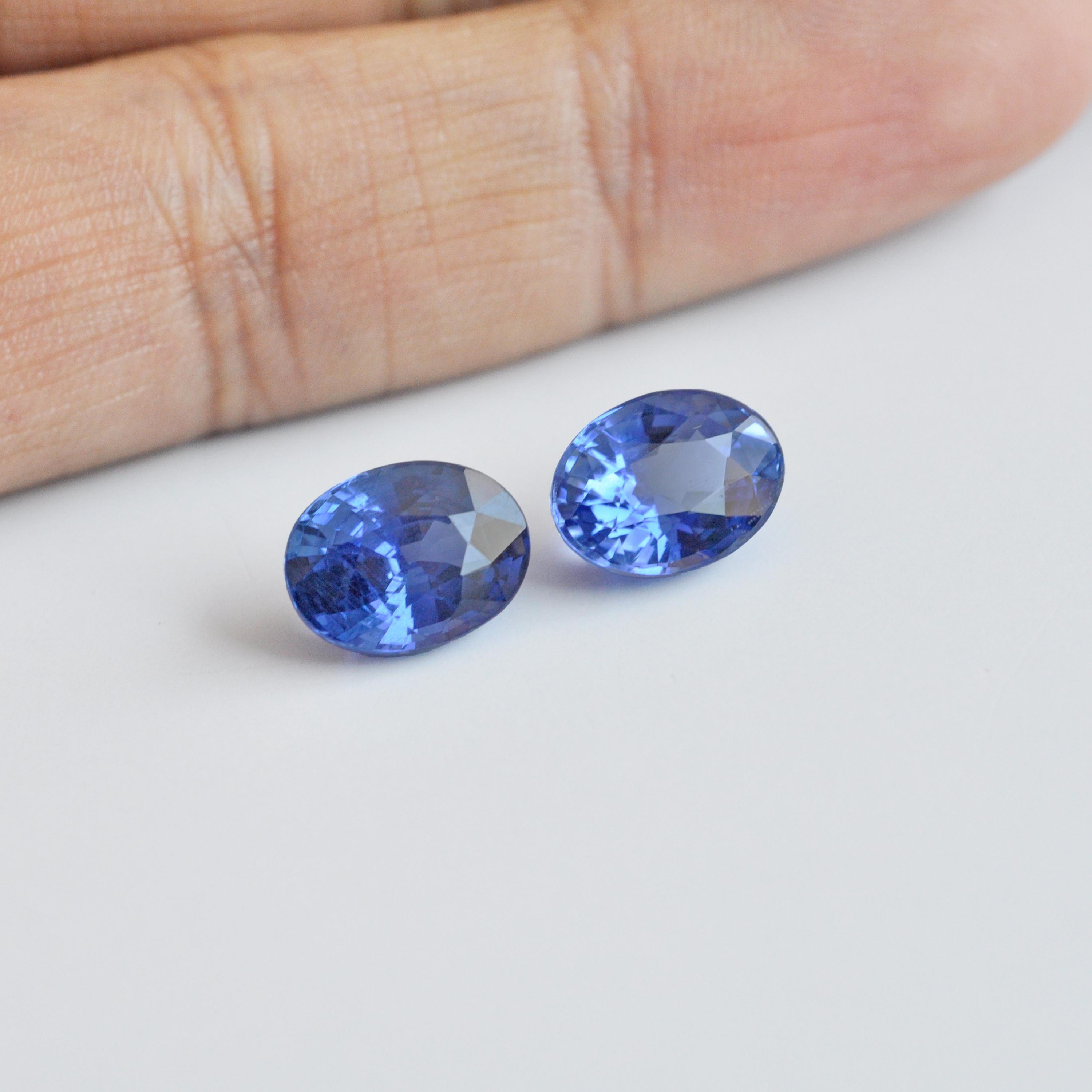 Certified 7.76 Carat Natural Ceylon Blue Sapphire Gemstone Oval Cut Pair For Sale 3