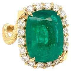 Zertifizierter 7,86 Karat Smaragd und 1 Karat Diamanten Schlangenring , kleiner. 