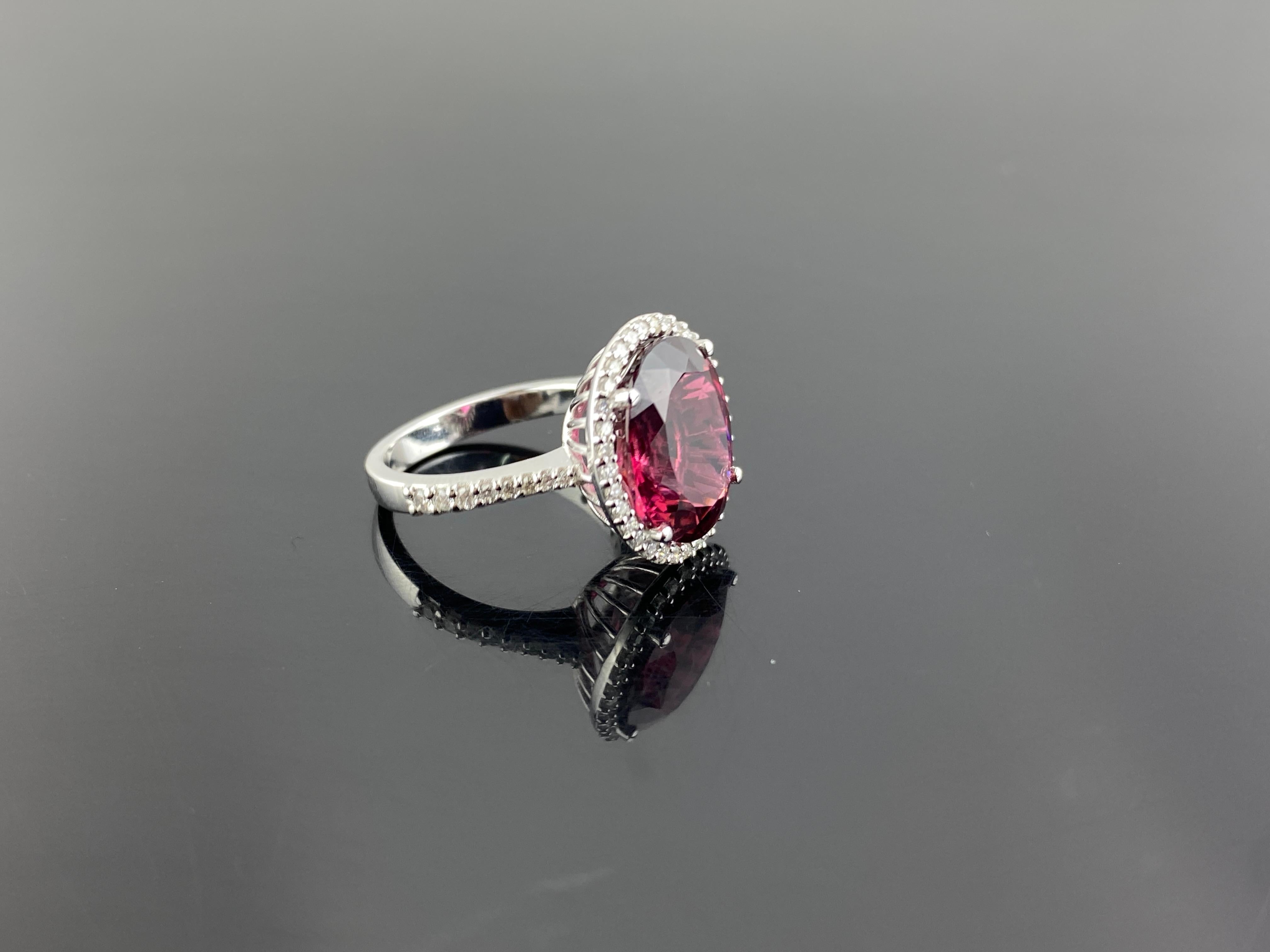 Verlobungsring, zertifiziert 7,87 Karat rosa Turmalin Rubellit (Moderne) im Angebot