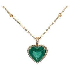 Certified 7.96 Carat Zambian Heart-Shaped Emerald Diamond Halo Necklace 18K Gold