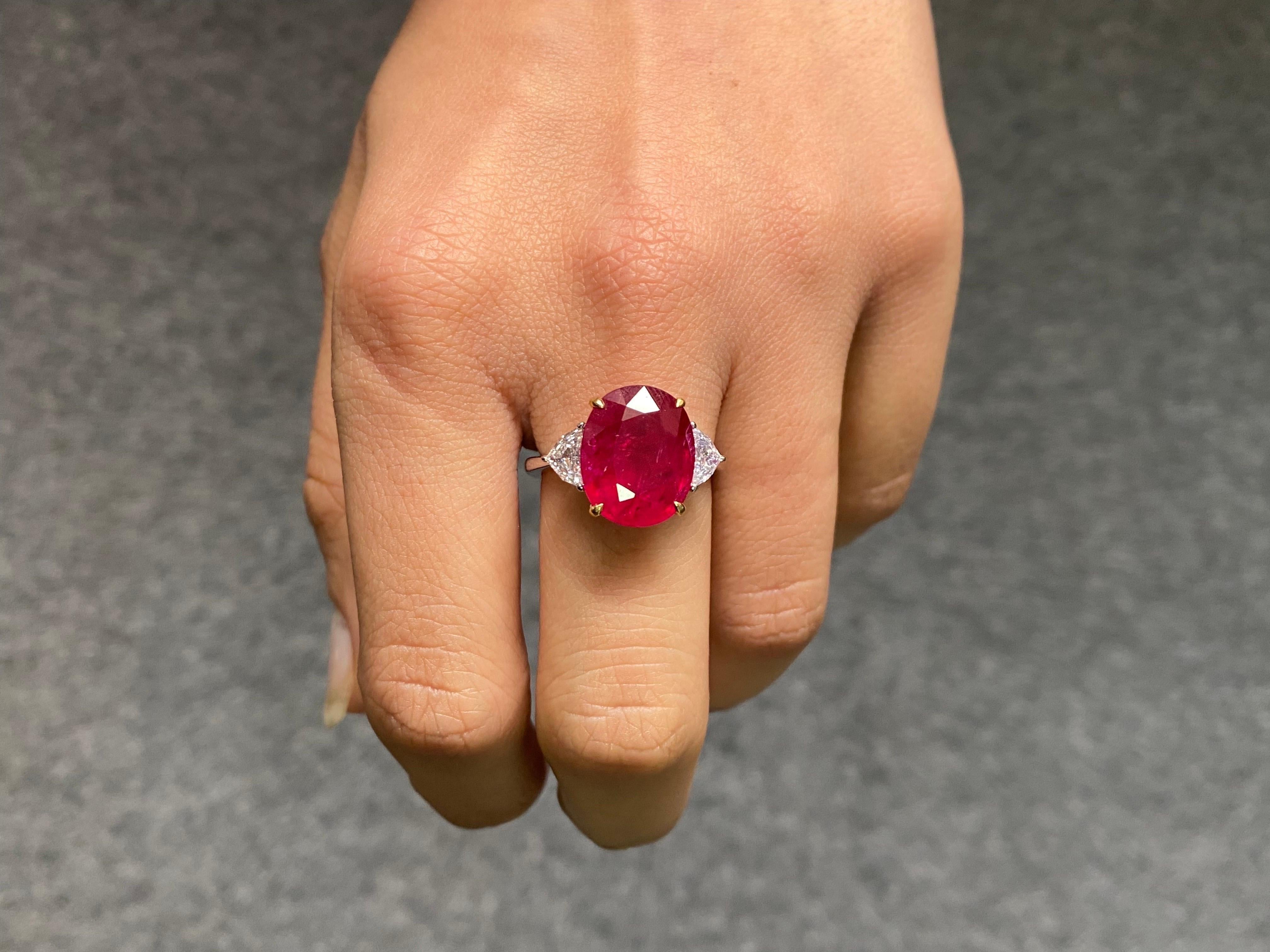 Women's or Men's  Certified 8.11 Carat Mozambique Ruby and Diamond Three Stone Engagement Ring For Sale